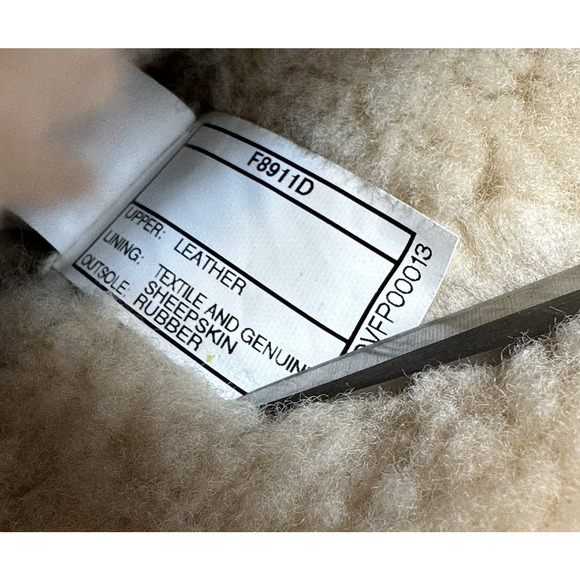 UGG Fold Over Size 8 Brown Leather Sheepskin Cuff LYNNEA Ankle Calf Boots Shoes - Picture 13 of 13